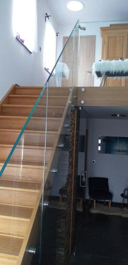 chez Chantal - appartement privatif Yvoir Esterno foto